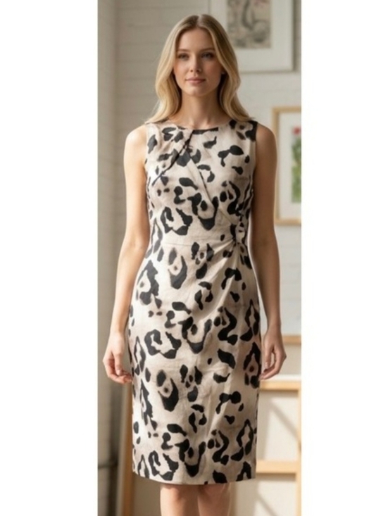 Ann Taylor Dresses & Skirts - Anne Taylor 6 silk Blend animal print Sleeveless Sheath Dress Trending Neutral